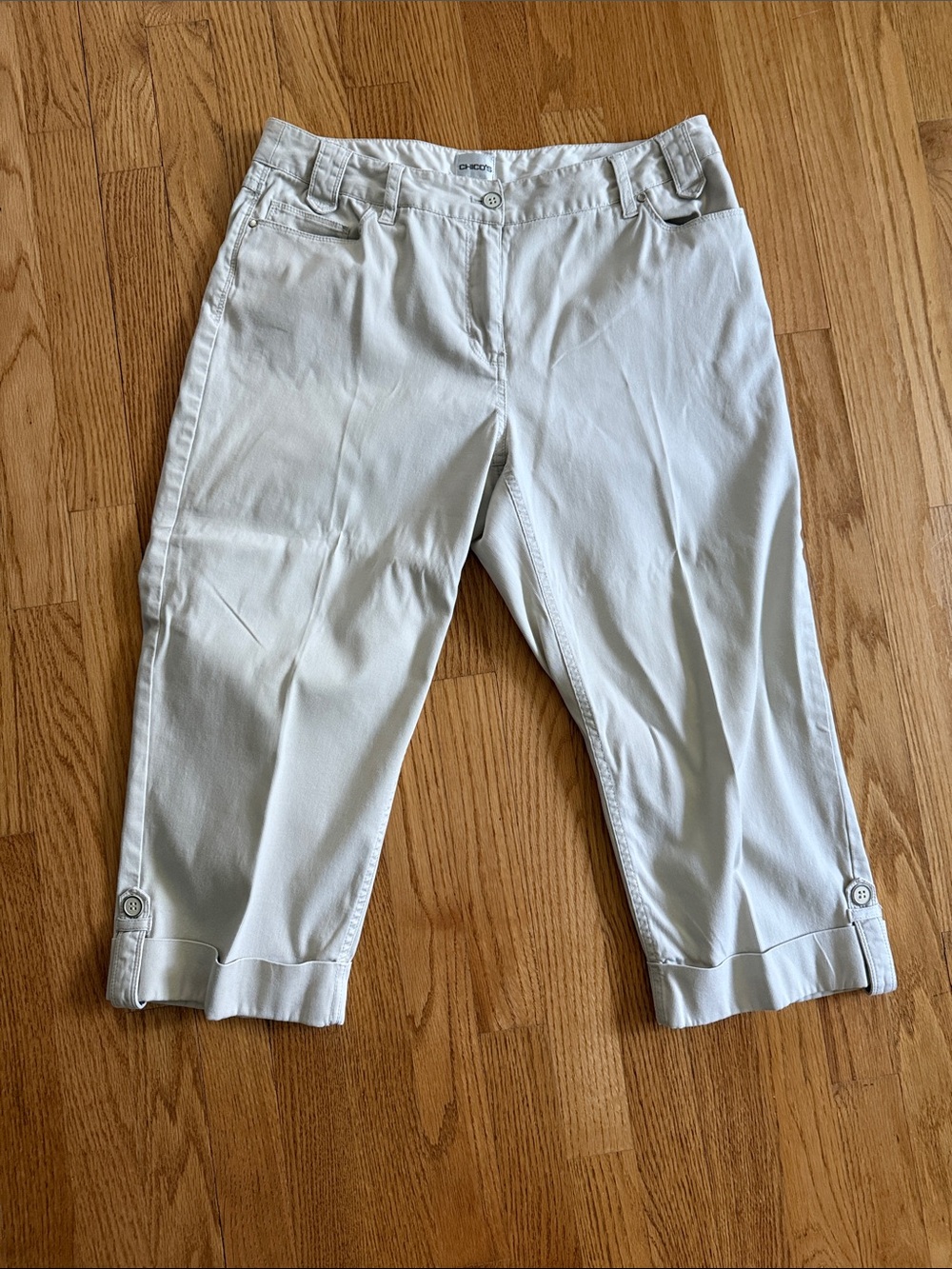 Chico's Off-White Cropped Capri Pants with Buttoned Cuffs